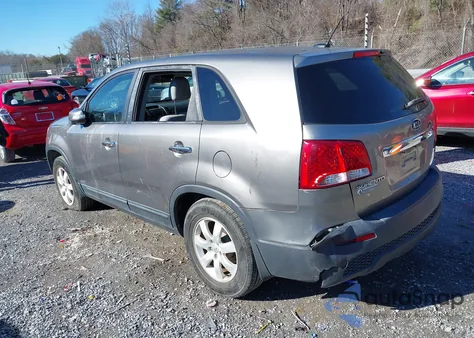 2013 Kia Sorento Lx from USA, damaged, VIN 5XYKTDA6XDG370835